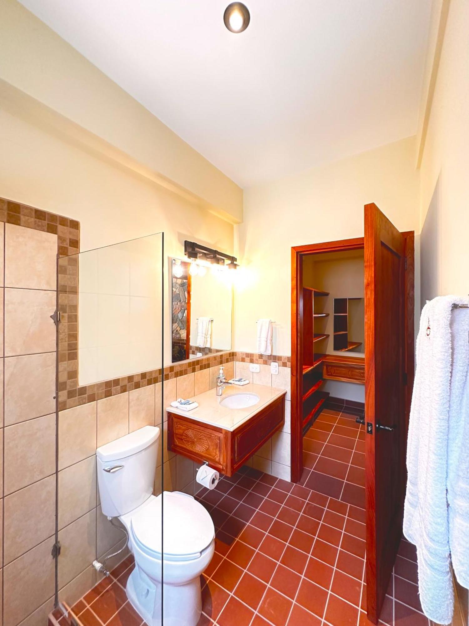 Hotel Jotam Panajachel Extérieur photo