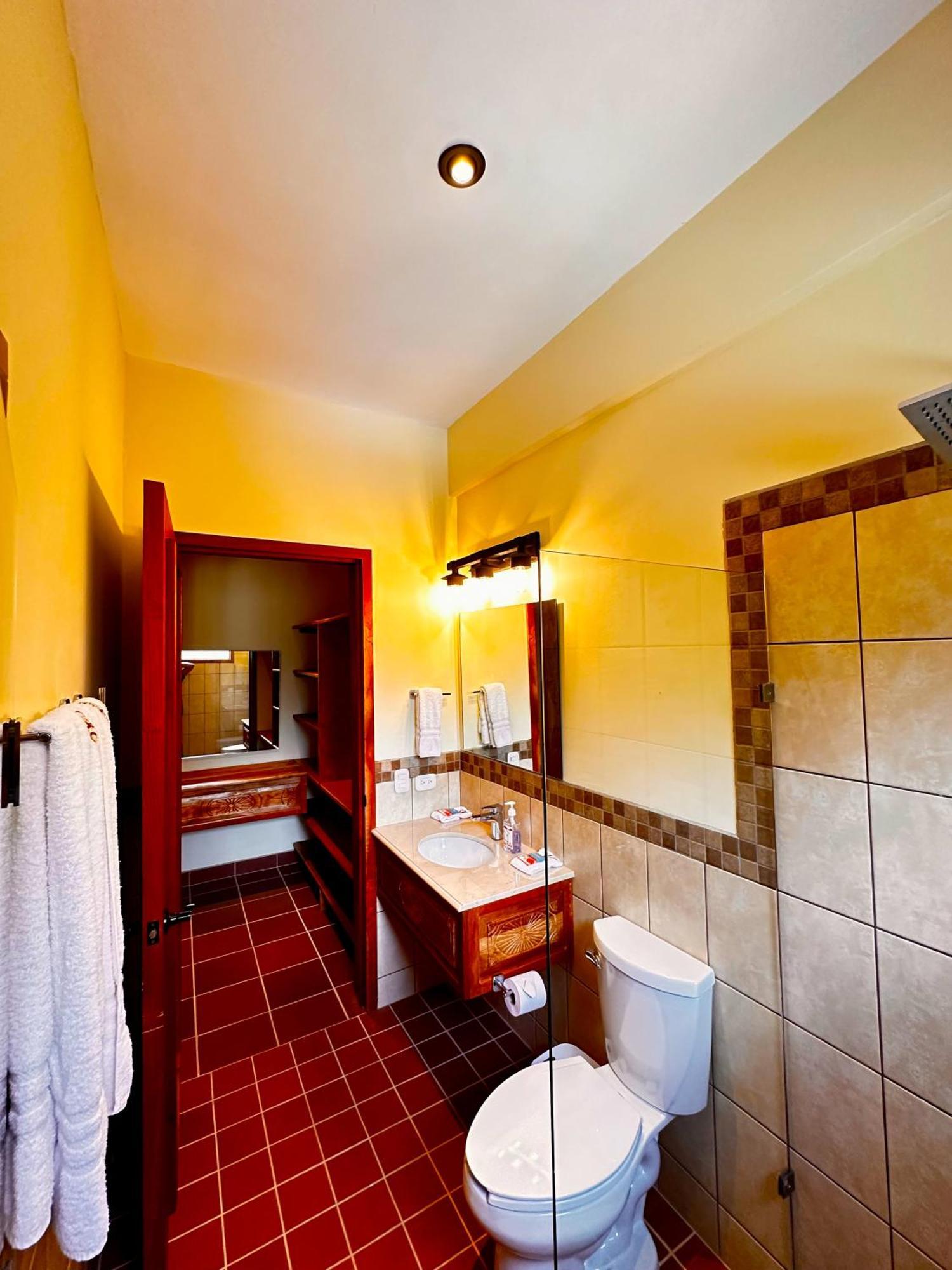 Hotel Jotam Panajachel Extérieur photo