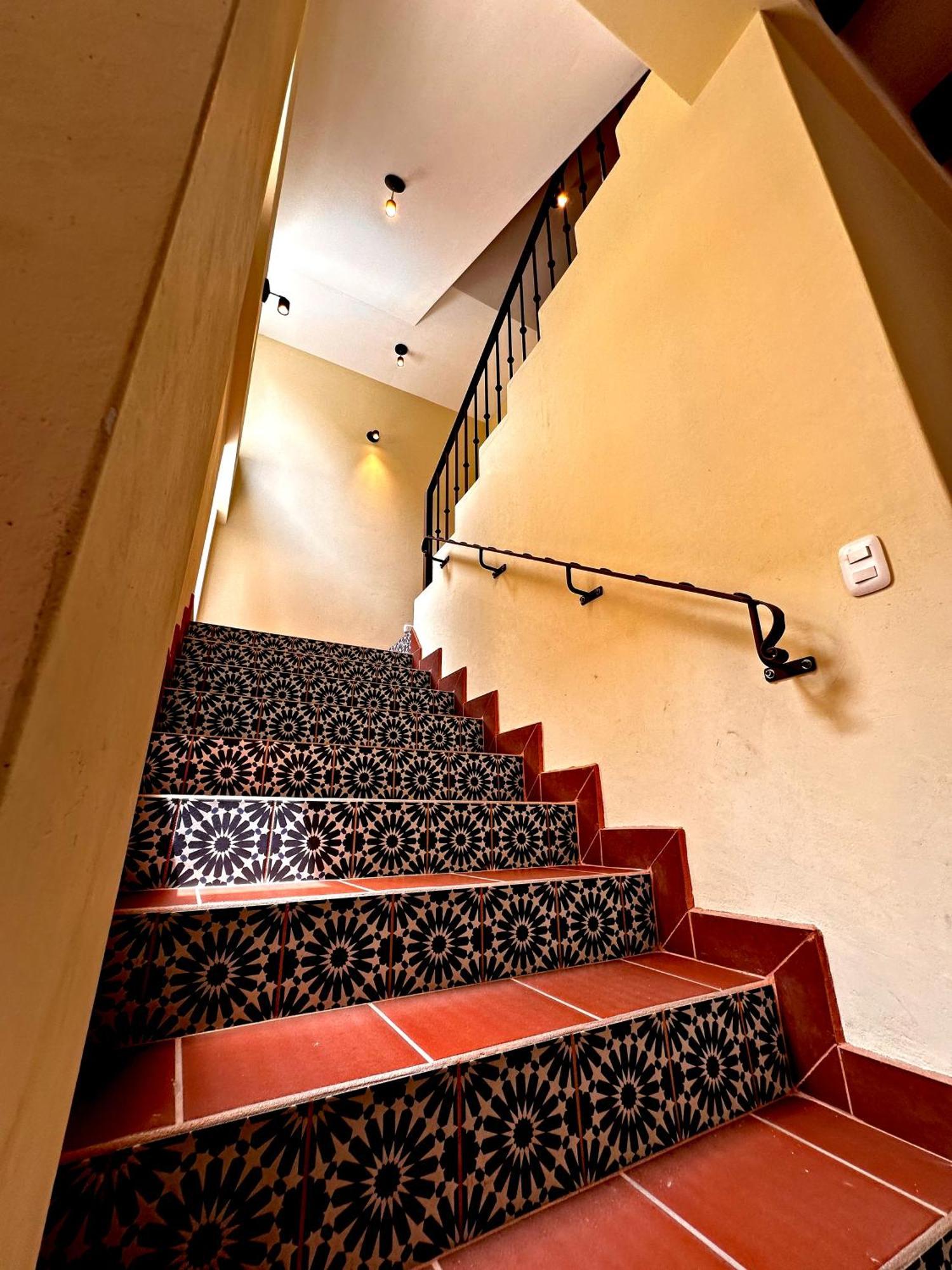 Hotel Jotam Panajachel Extérieur photo